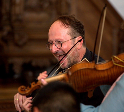 Foto 1: Ako sa žije...  barokovým huslistom